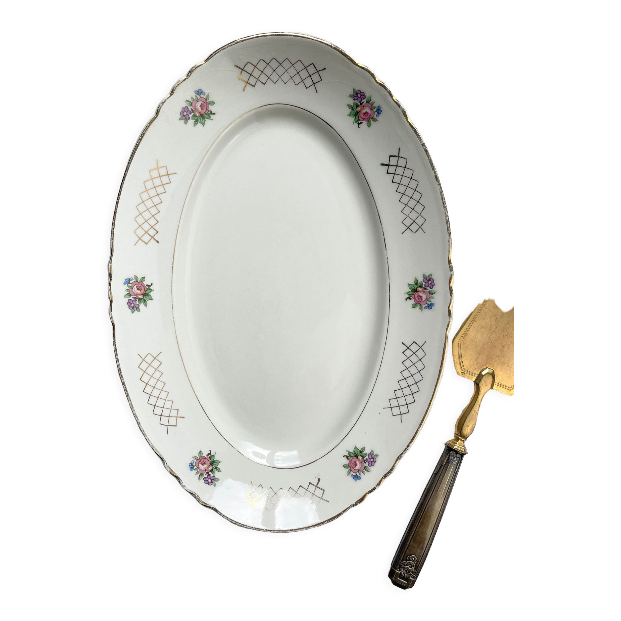 Vintage oval dish in flowered earthenware Moulin des Loups model "Cordoba"