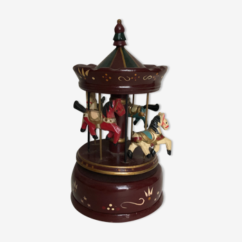 Toy musical merry-go-round