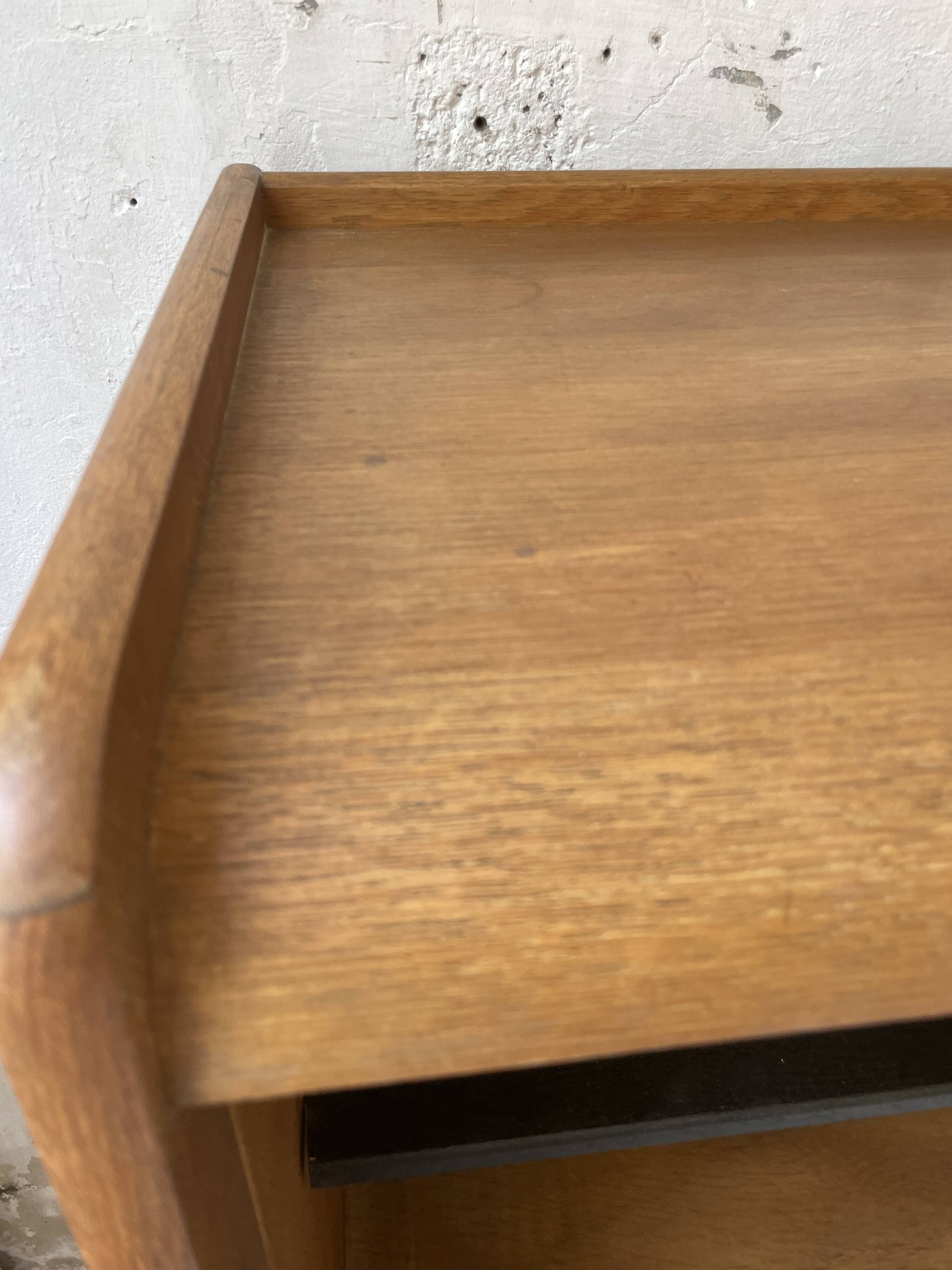 Meuble de rangement secrétaire chêne années 60
