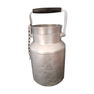 Old milk pot