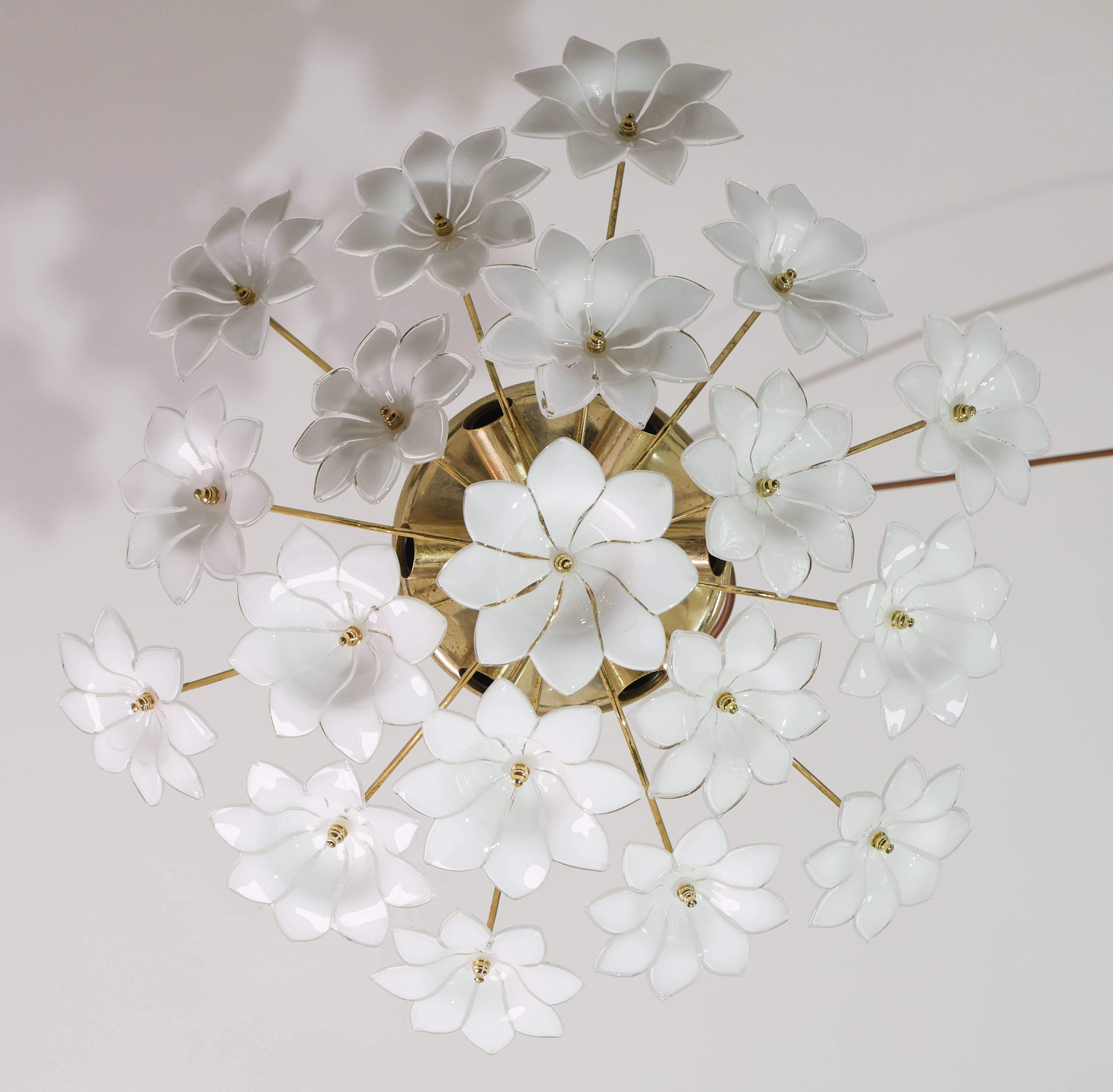 Audrey Hepburn, Delicious Murano Glass Ceiling Light White Wall Light Flowe