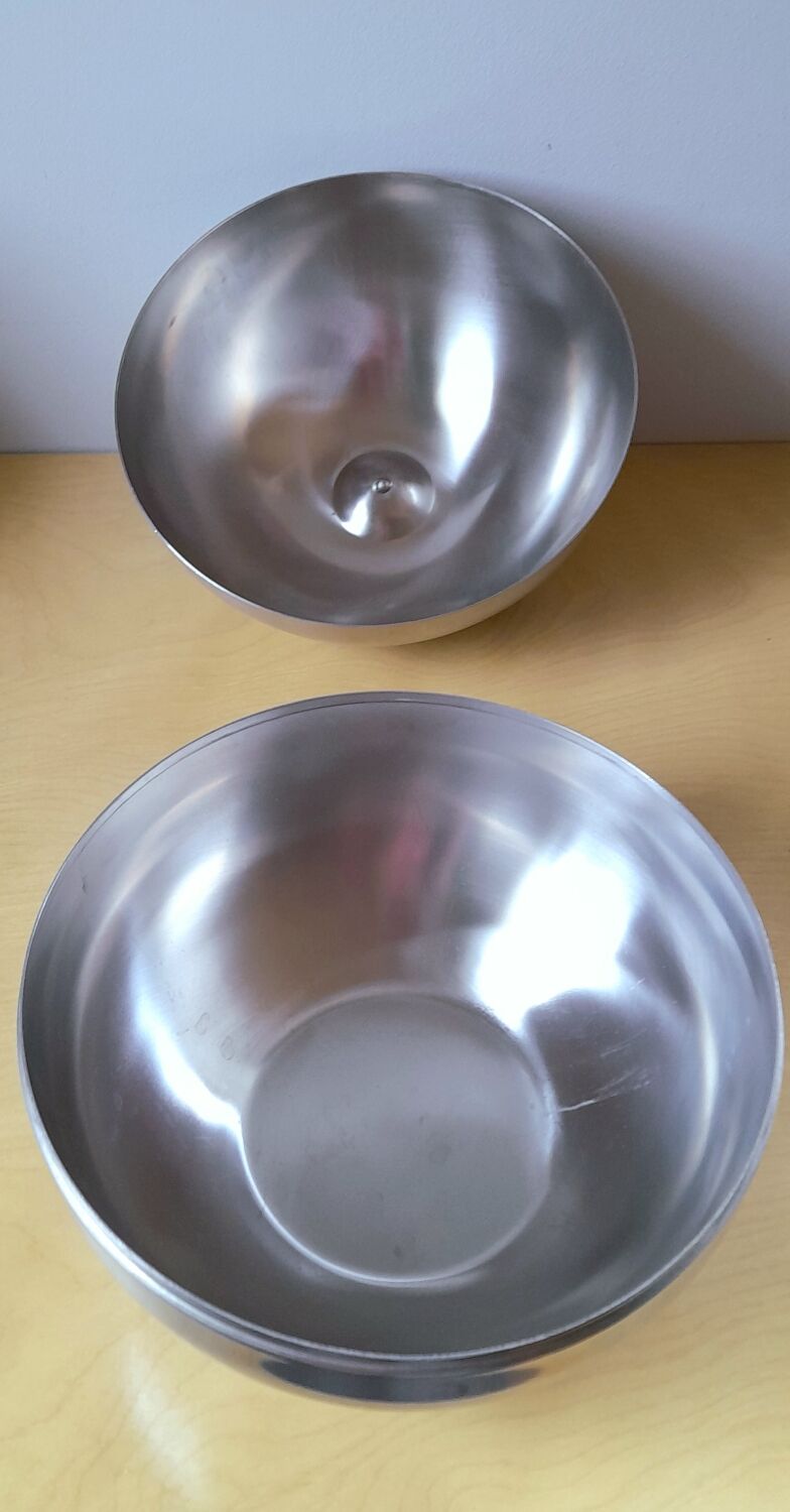 Pomme en inox brossé 70s