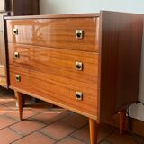 Scandinavian 3-drawer chest of drawers