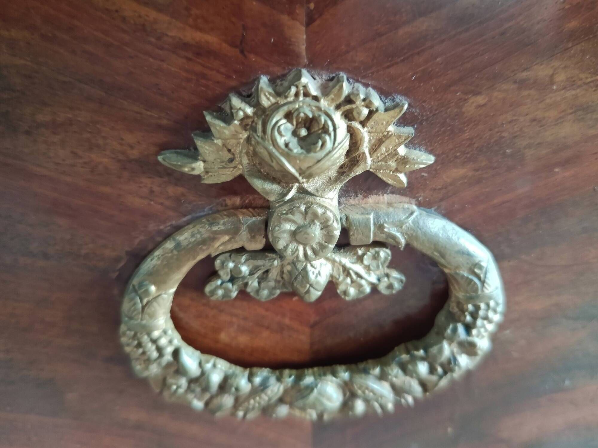 Antique Louis Philippe commode in mahogany and marble