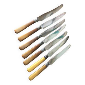 Vintage bakelite handle knives 1950