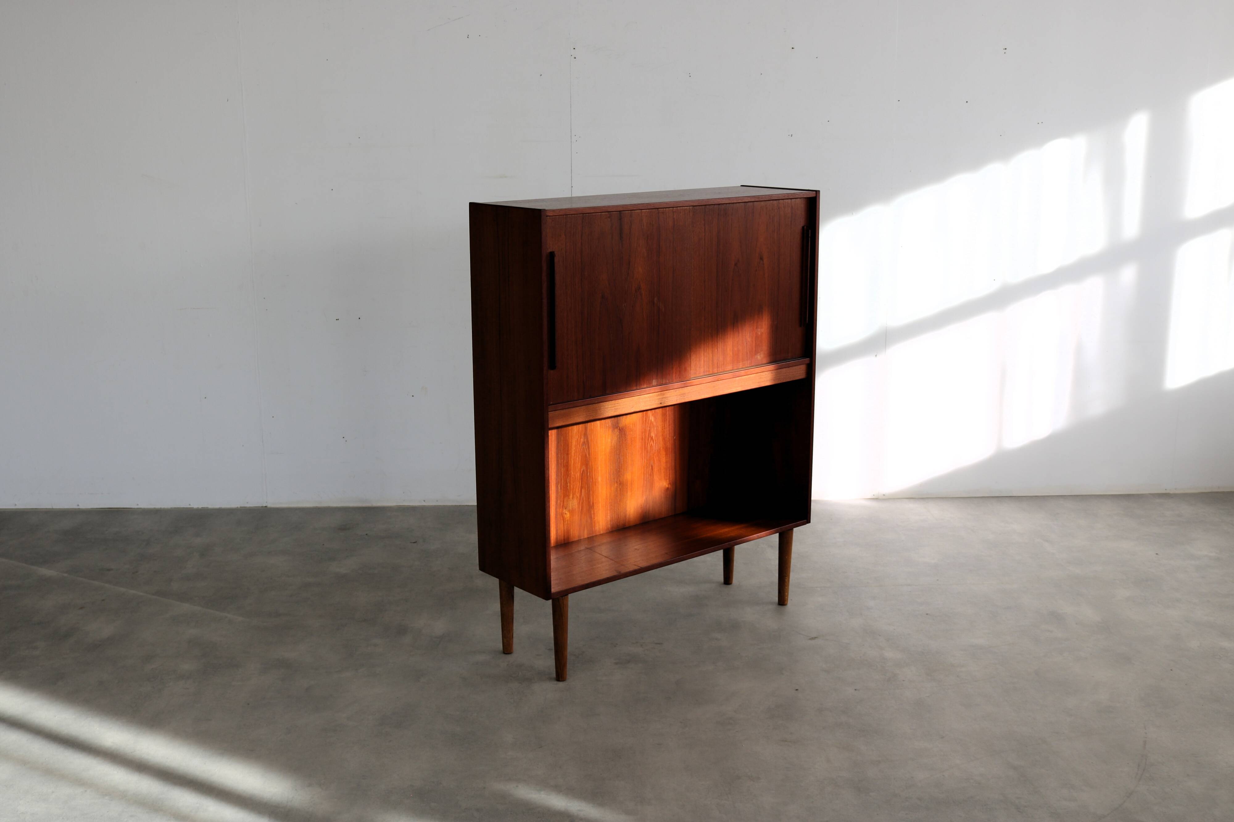 vintage cabinet | cupboard | teak | 60s | Danish
