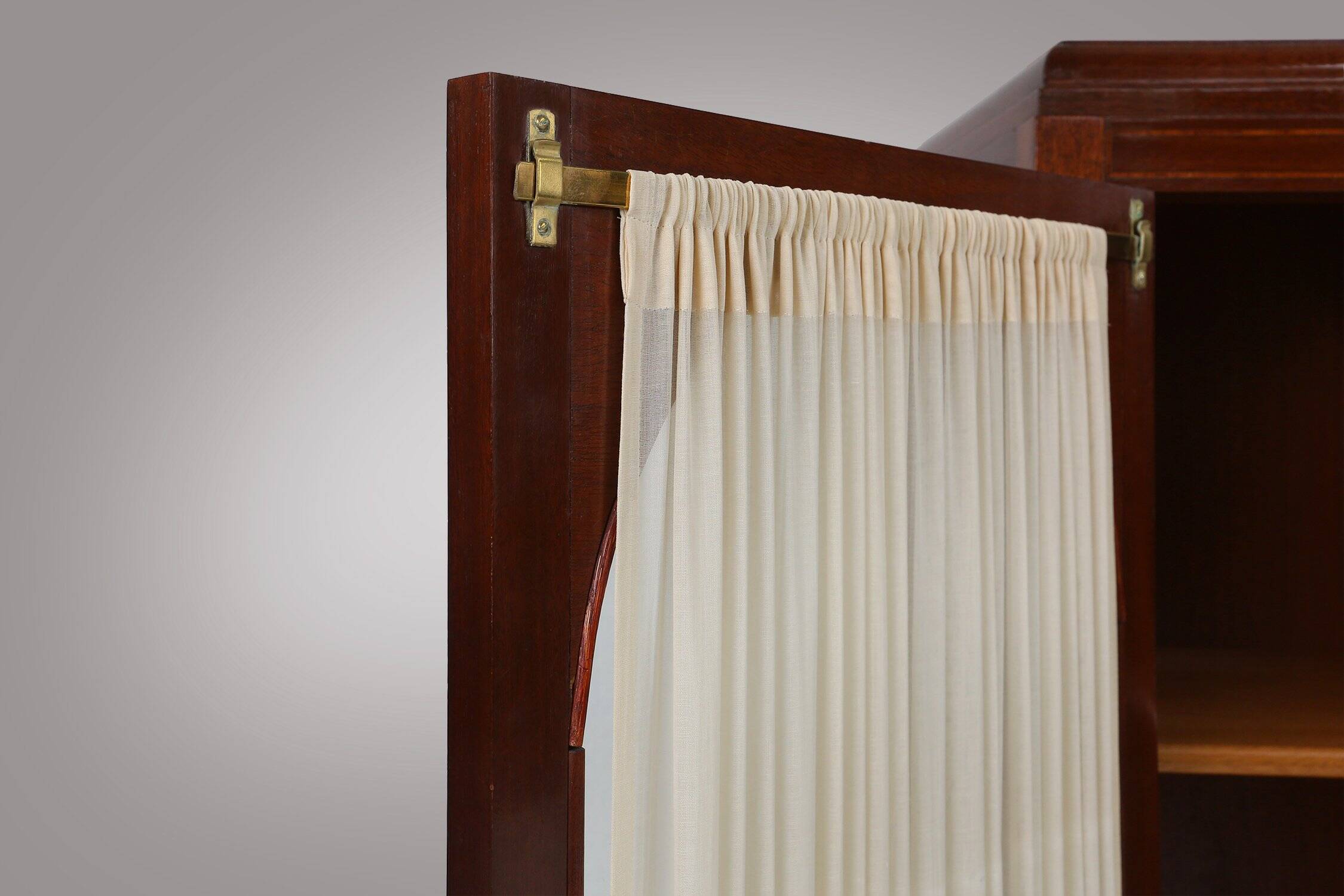 Art Deco Cabinet attributed to De Coene, Belgium 1930s