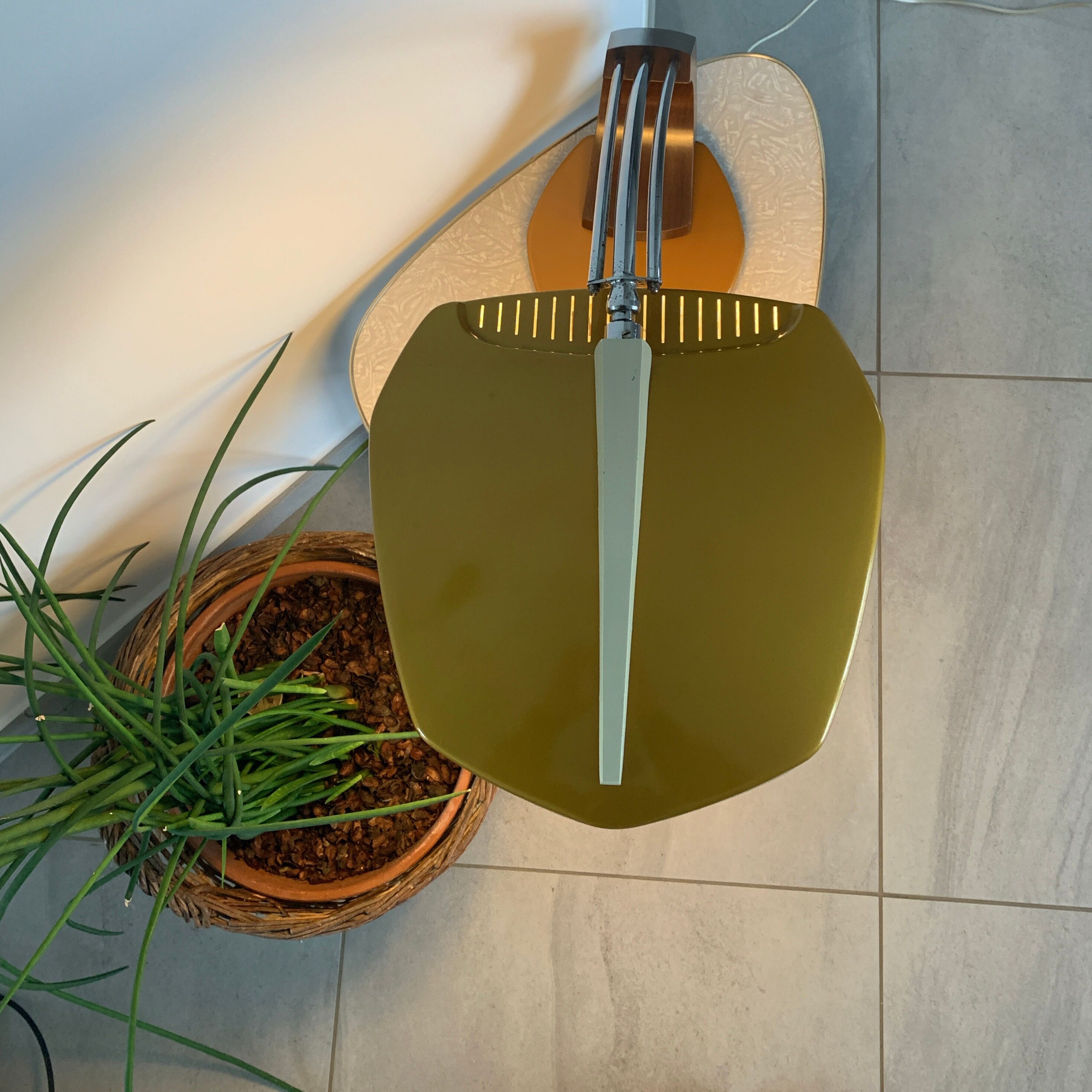 Fase falux office lamp