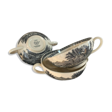 Set of 3 Wedgwood bowls in the Lugano pattern.