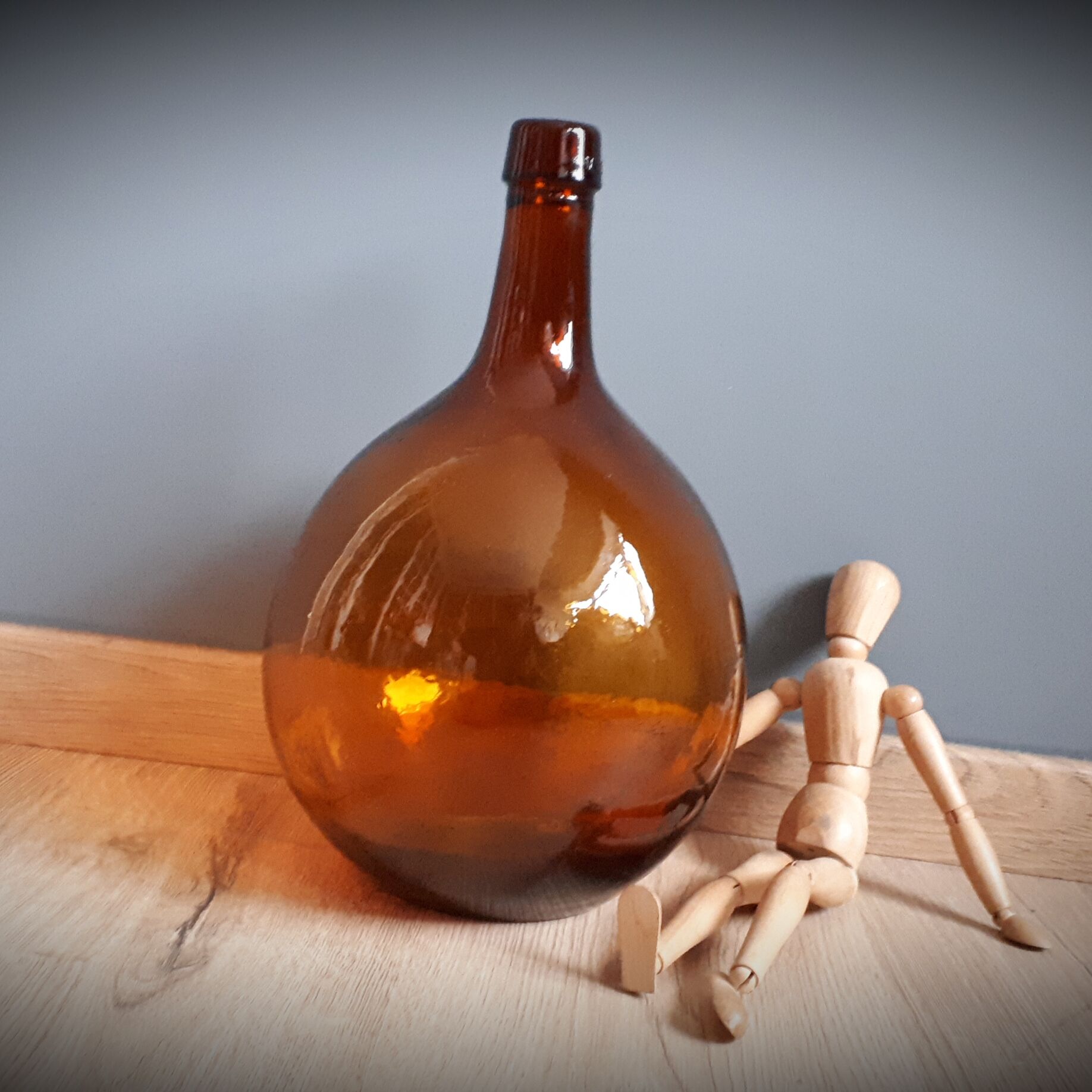 Authentic demijohn 5 L Brown