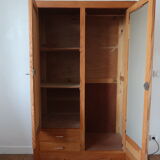Compas foot cabinet