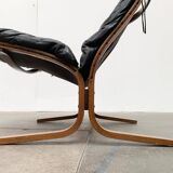 Set of 3 Norwegian Mi-Century Style Siesta Lounge Chairs and Glass Side Table by Ingmar Relling for Westnofa