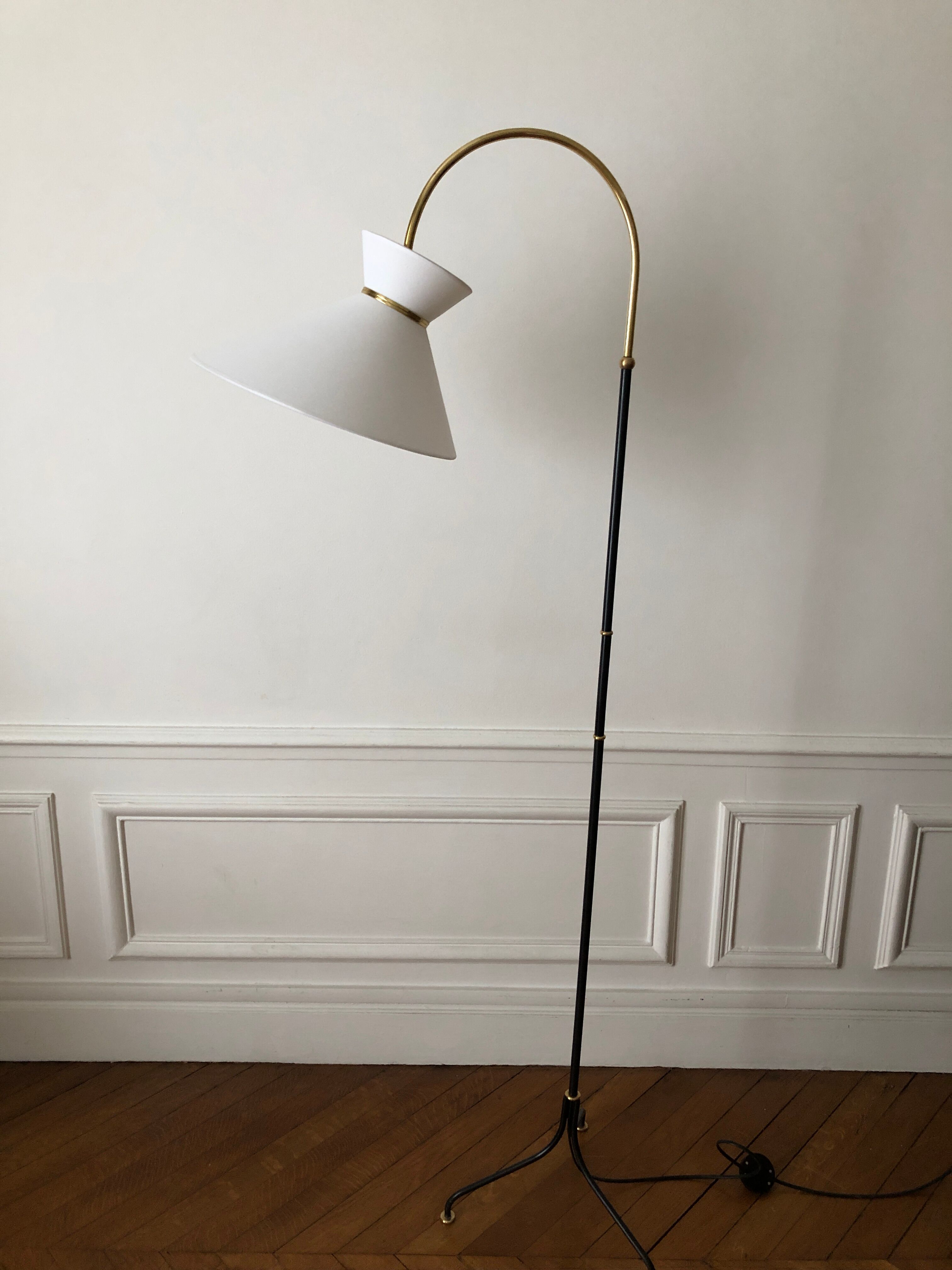 1960 tripod floor lamp - diabolo shade