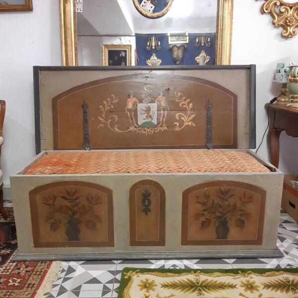 Grand coffre banquette peint 149X58
