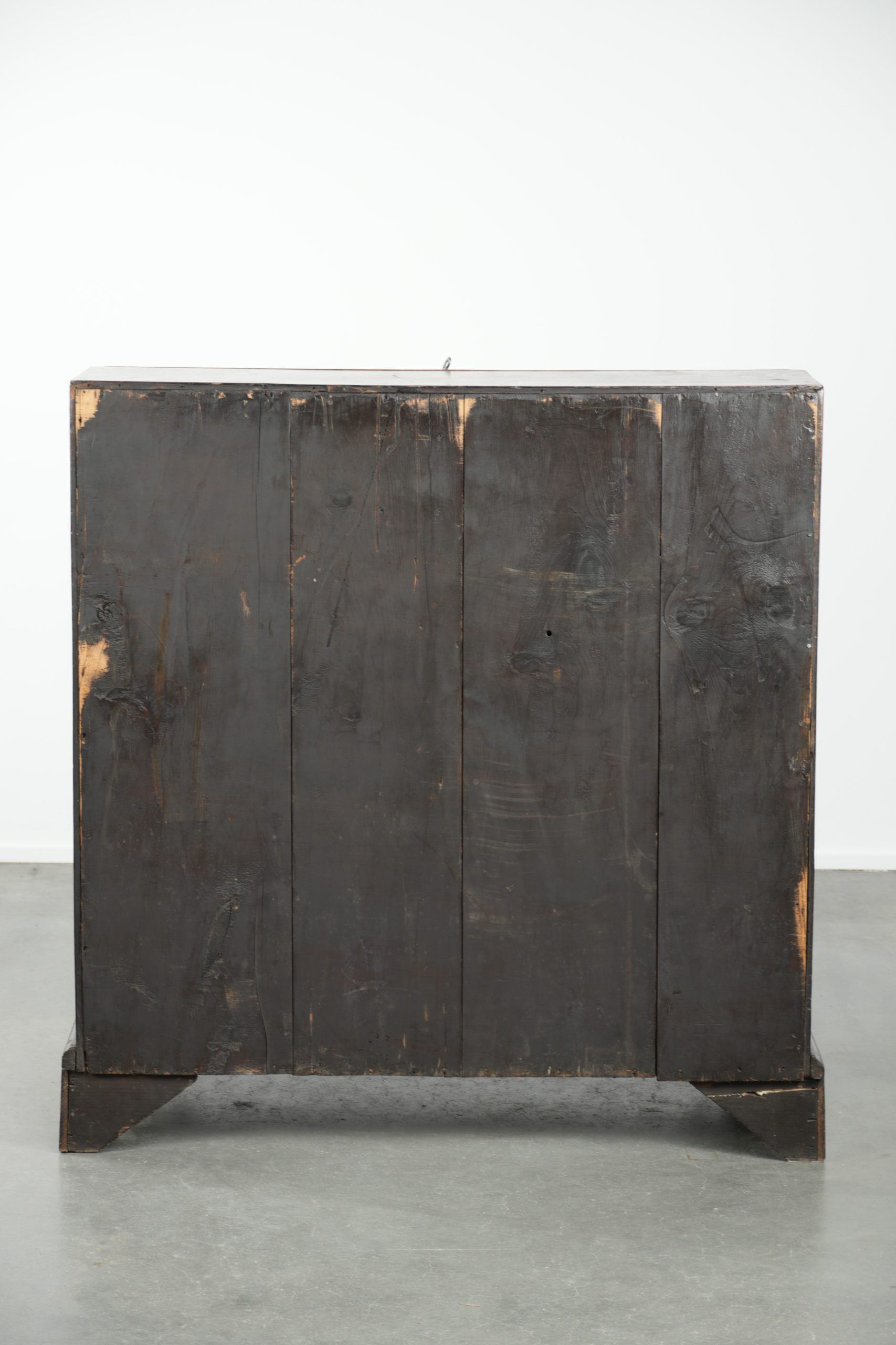 English antique secretary from the 18th century made of oak