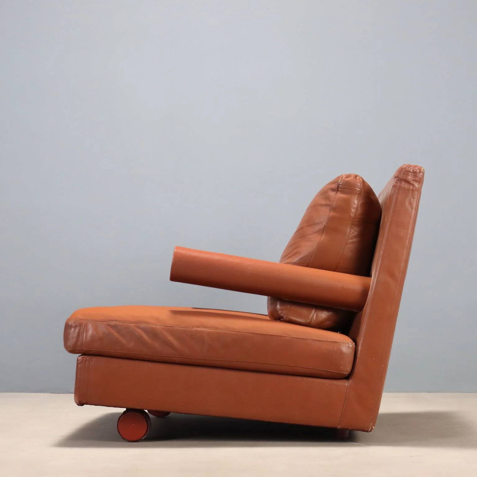 Fauteuil Baisity B&B, design vintage Antonio Citterio, cuir, années 1980
