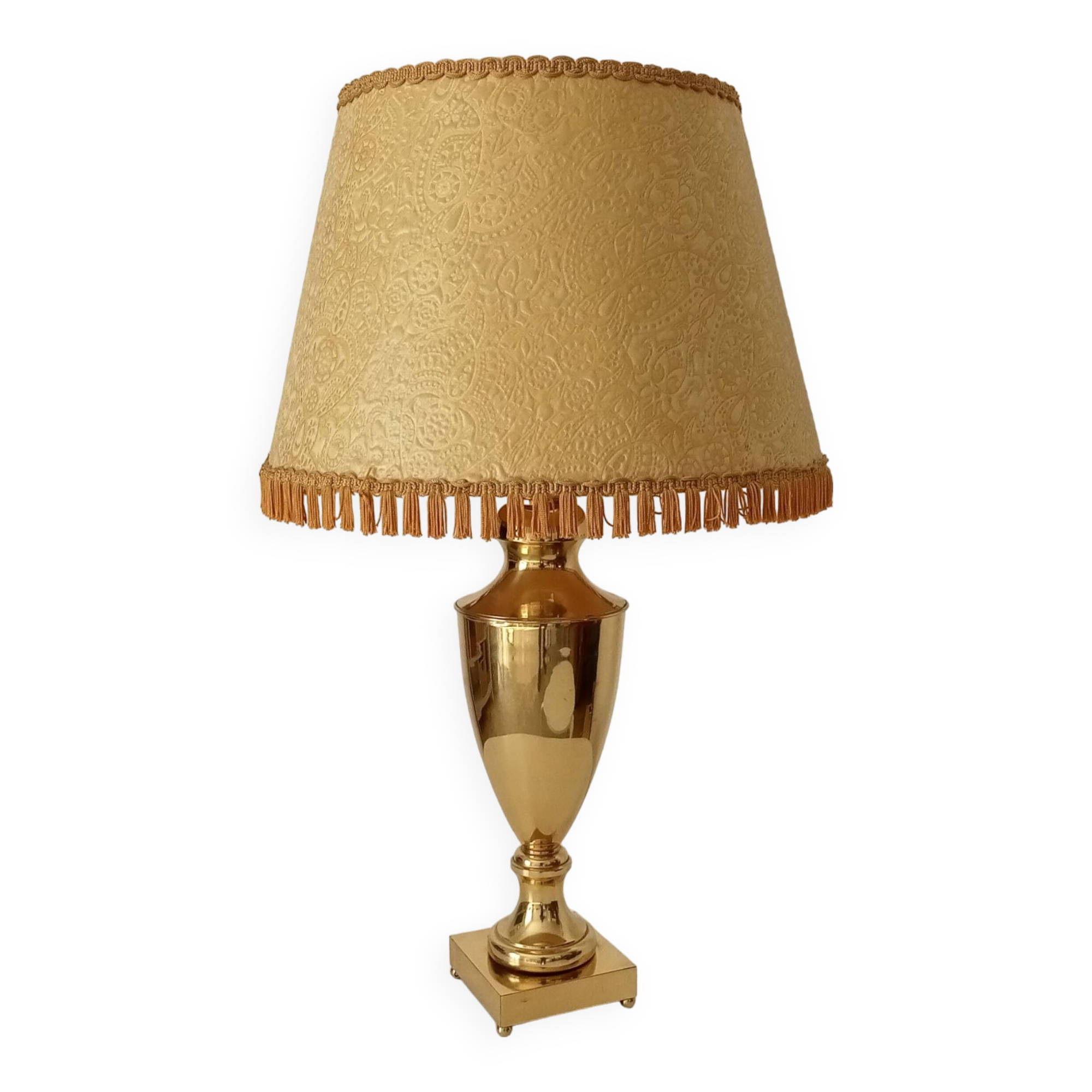 Art deco living room lamp in golden brass from the 1950s