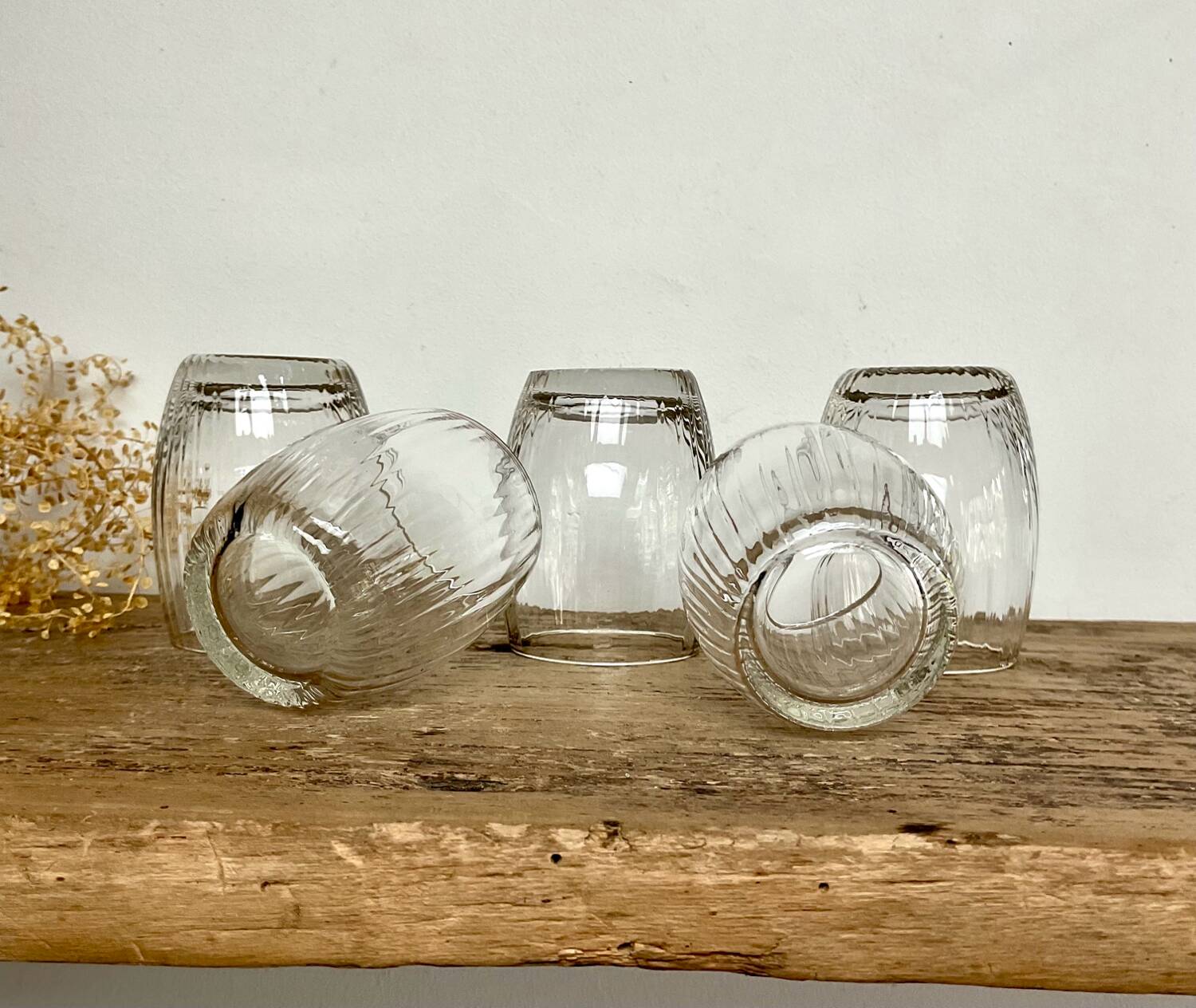 5 small vintage ribbed glasses