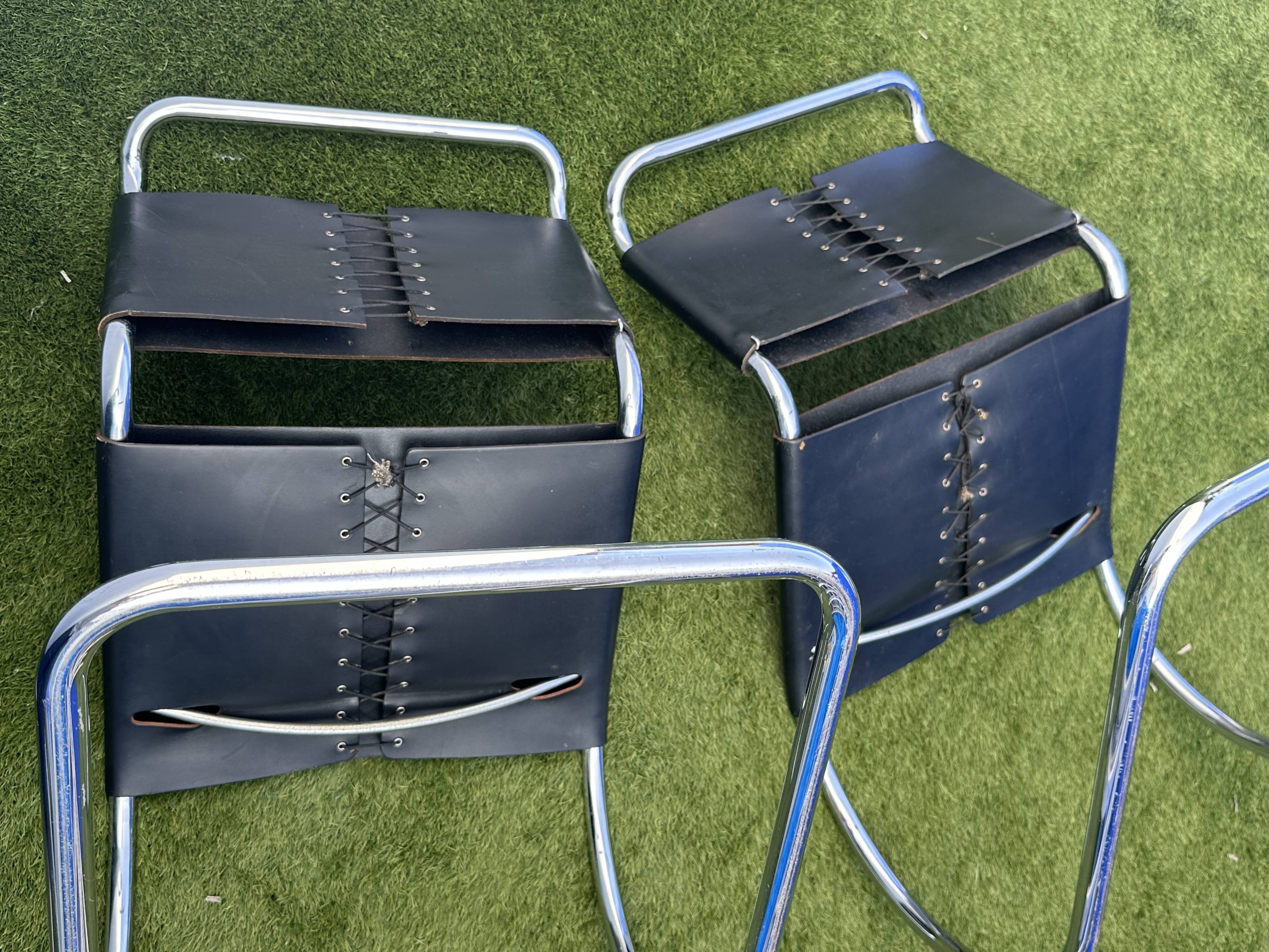 Pair of MR 10 chairs with Mies Van der Rohe laces, Knoll International