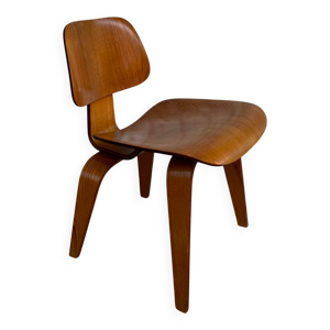 Chaise DCW noyer par Charles & Ray Eames pour Herman Miller, 1950-53