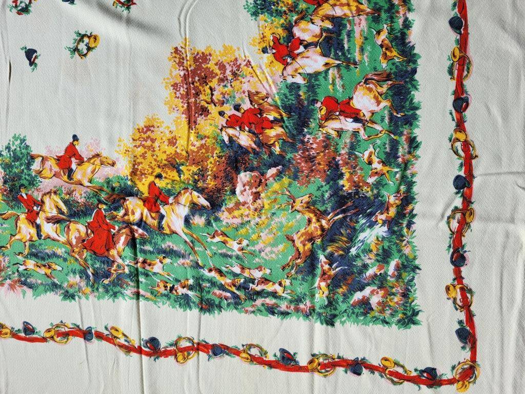 Vintage hunting tablecloth 145x125