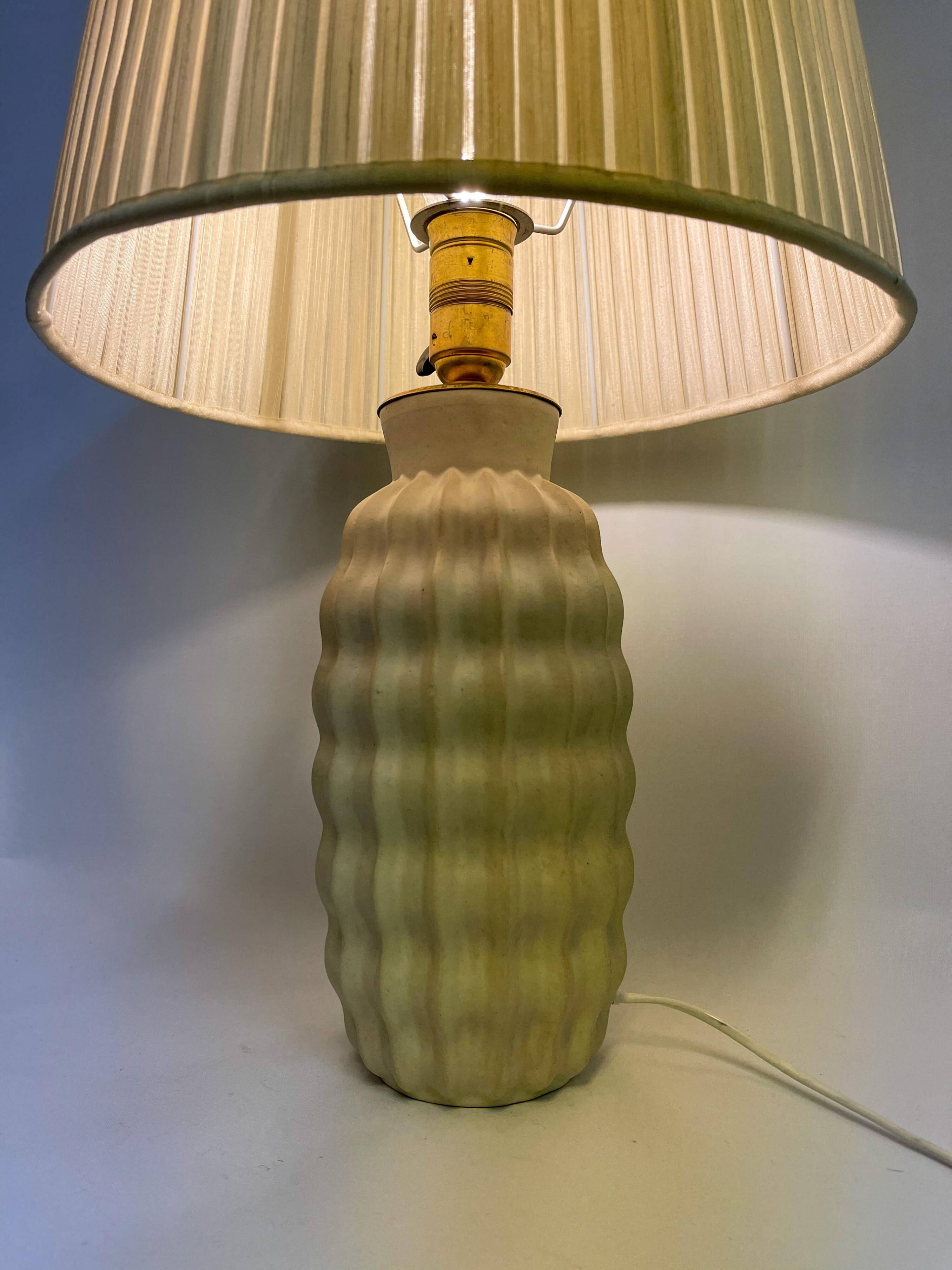 Lampe de table organique en céramique Art Déco par Upsala Ekeby, Suède
