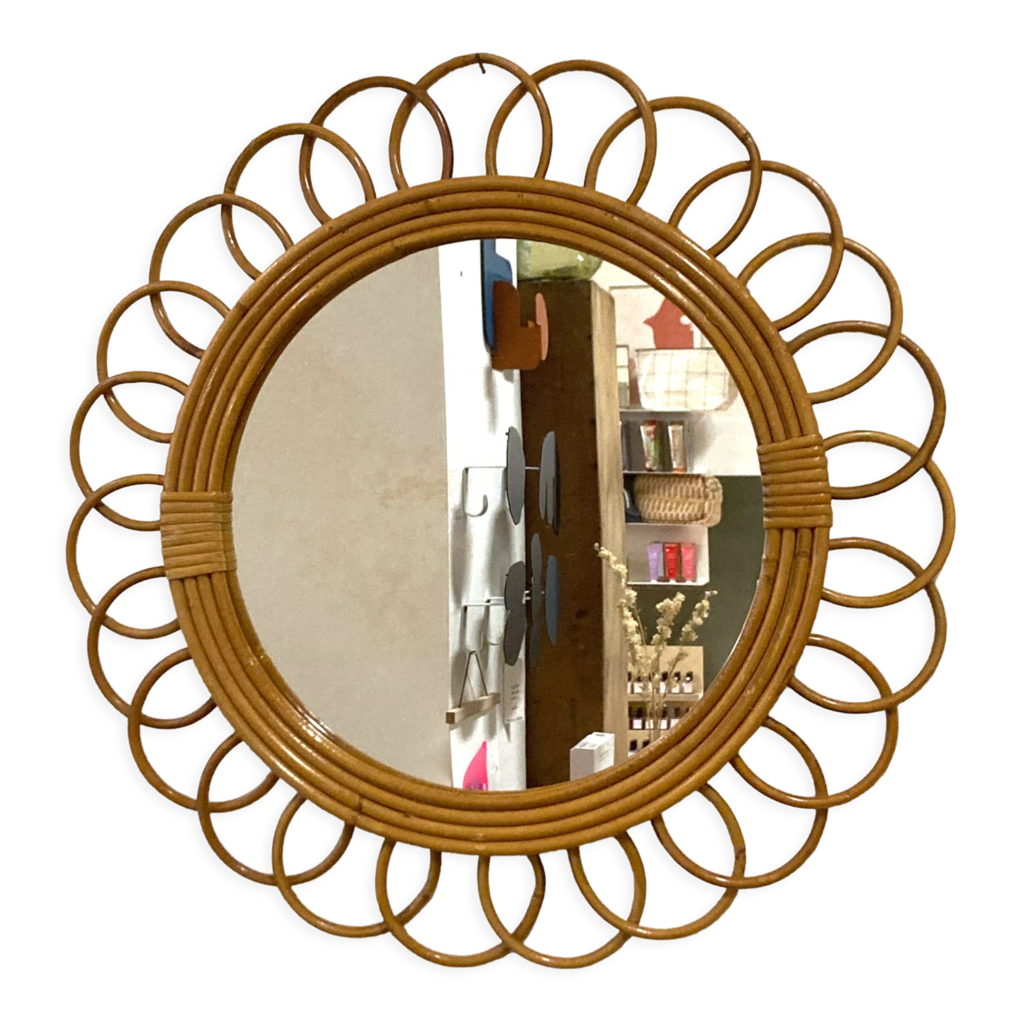 Rattan flower mirror