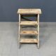 Escaliers ou marches en brocante gris clair
