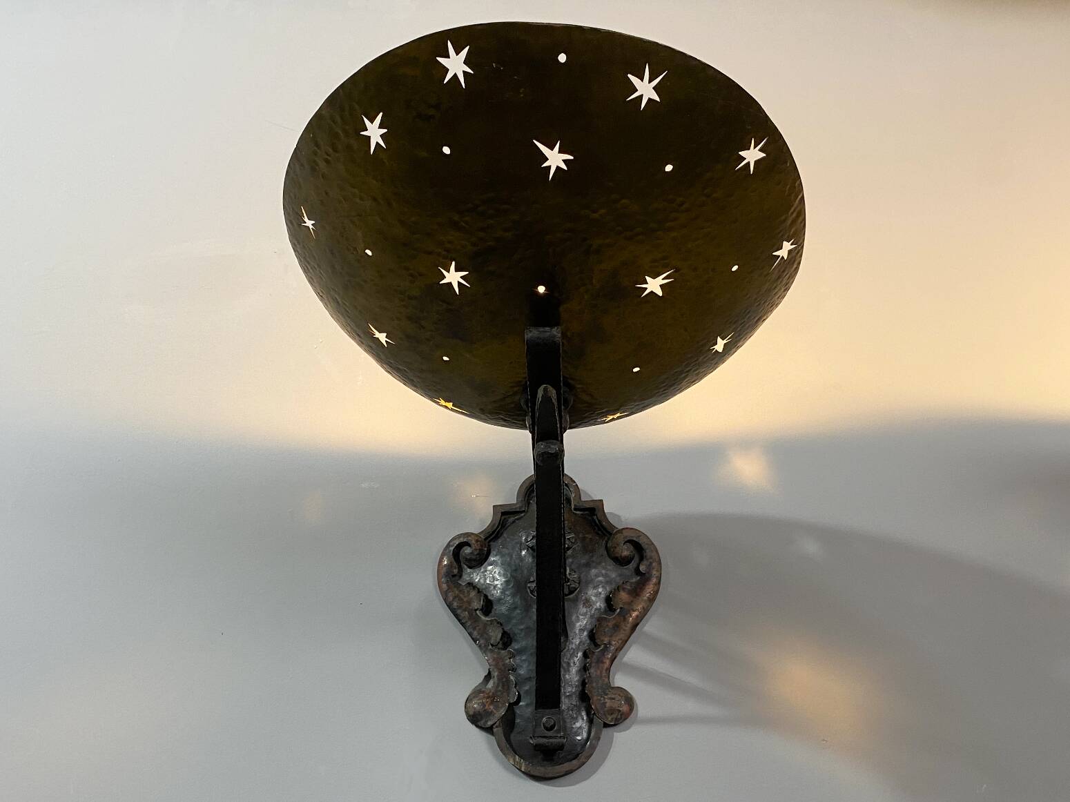 Paire d'appliques de style Art déco en fer forgé et laiton, Allemagne années 1930