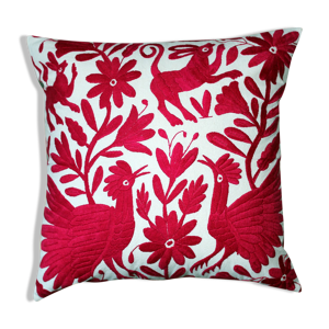 coussin brodé main