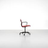 "EA 117" armchair by Charles and Ray Eames for ICF USA 1969.