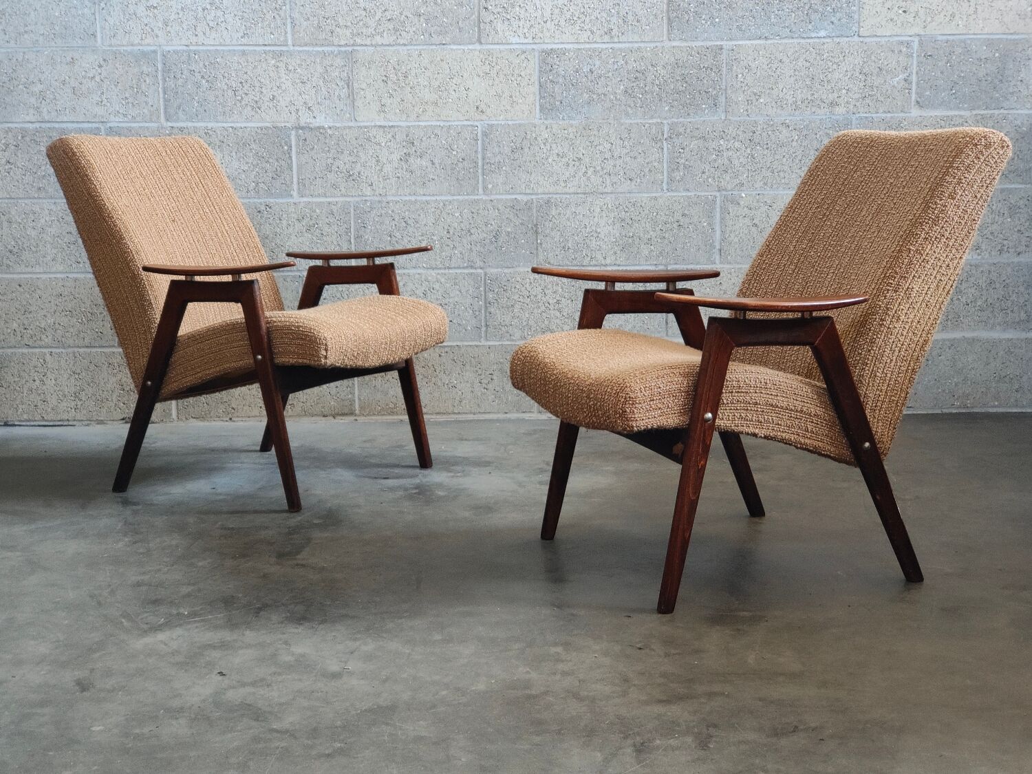 Pair of armchairs by Jaroslav Smidek for TON (Thonet)1960