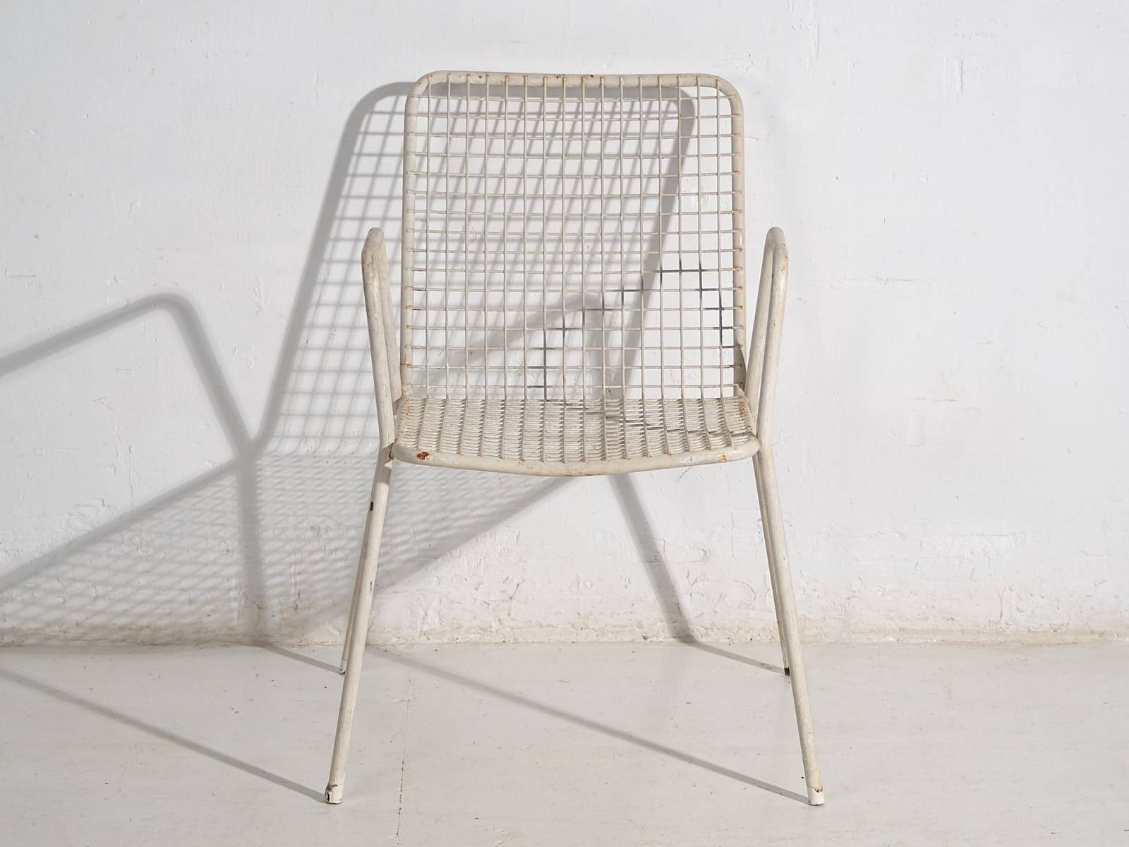 Antique outdoor chairs with armrests (circa 1920). Set of 4 pieces no. 4