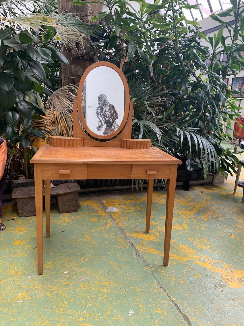 Vintage wood dressing table