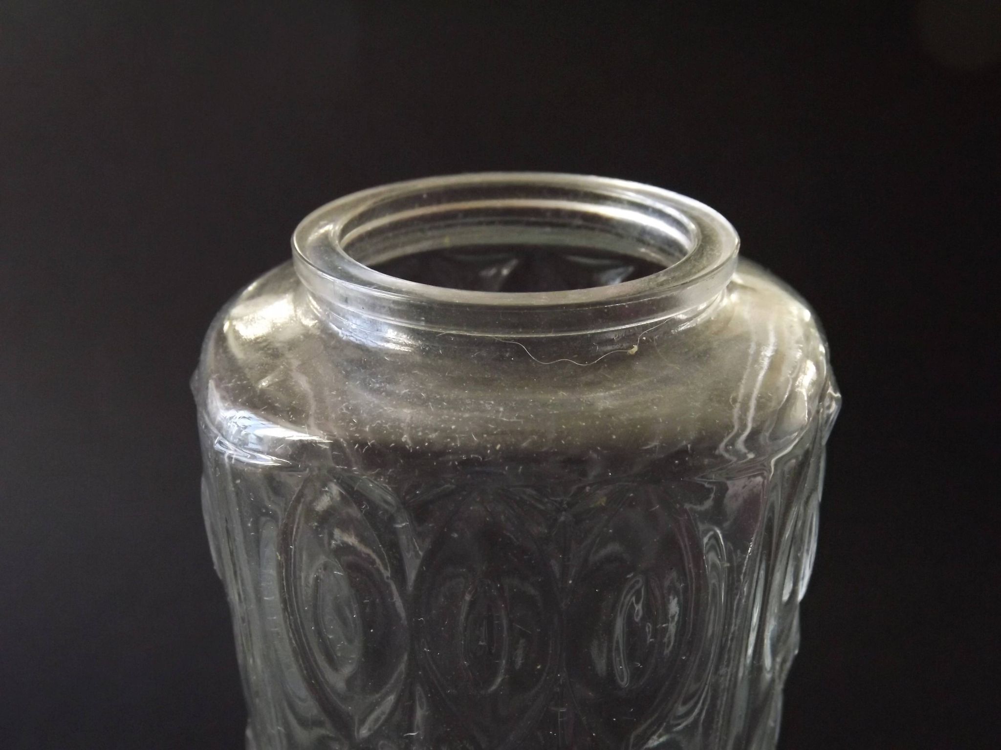 Paire d'abat-jours en verre taillé vintage rétro pour lustres/appliques murales.