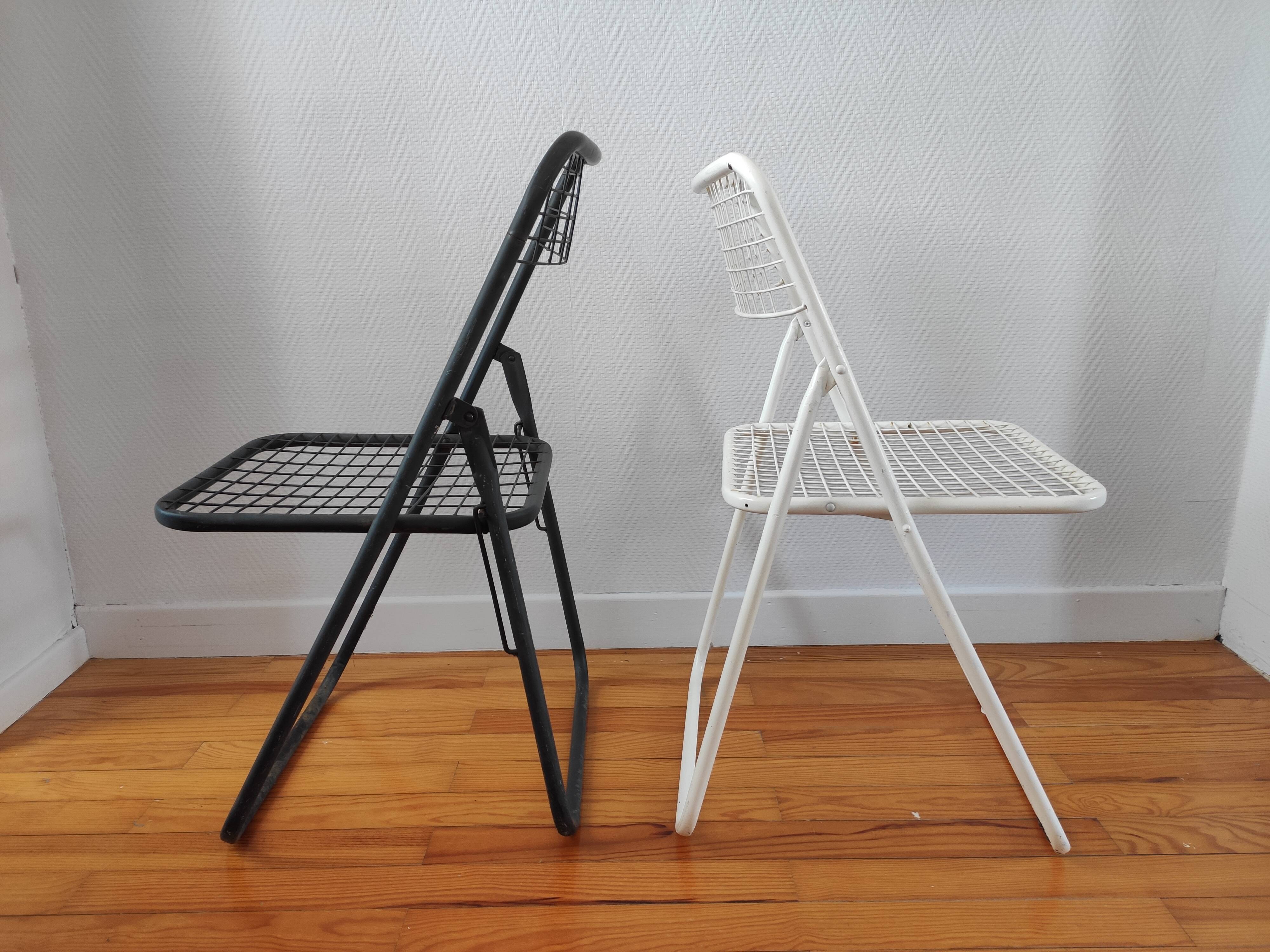 Folding chairs