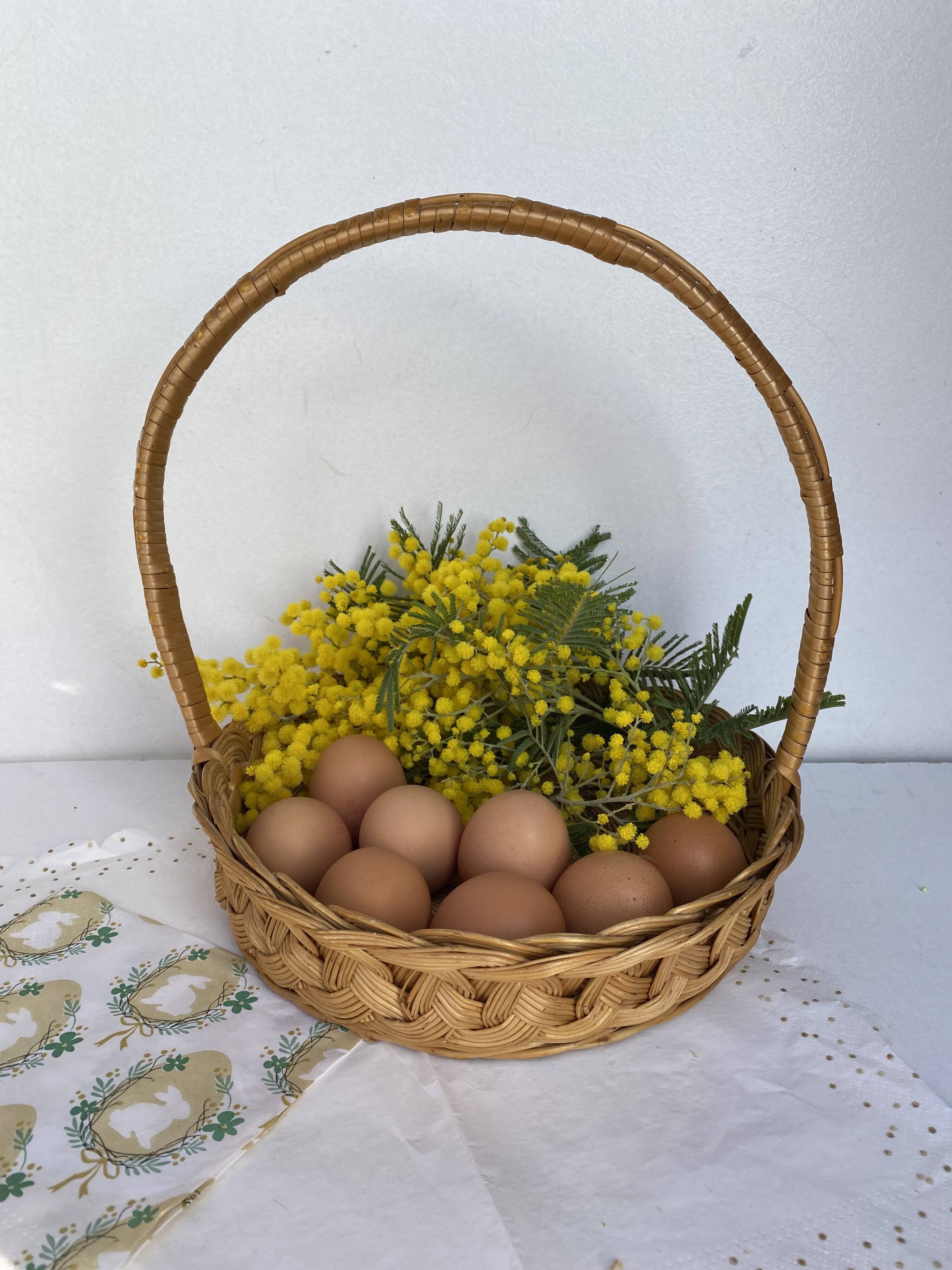 Vintage wicker basket