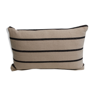 Striped cushion