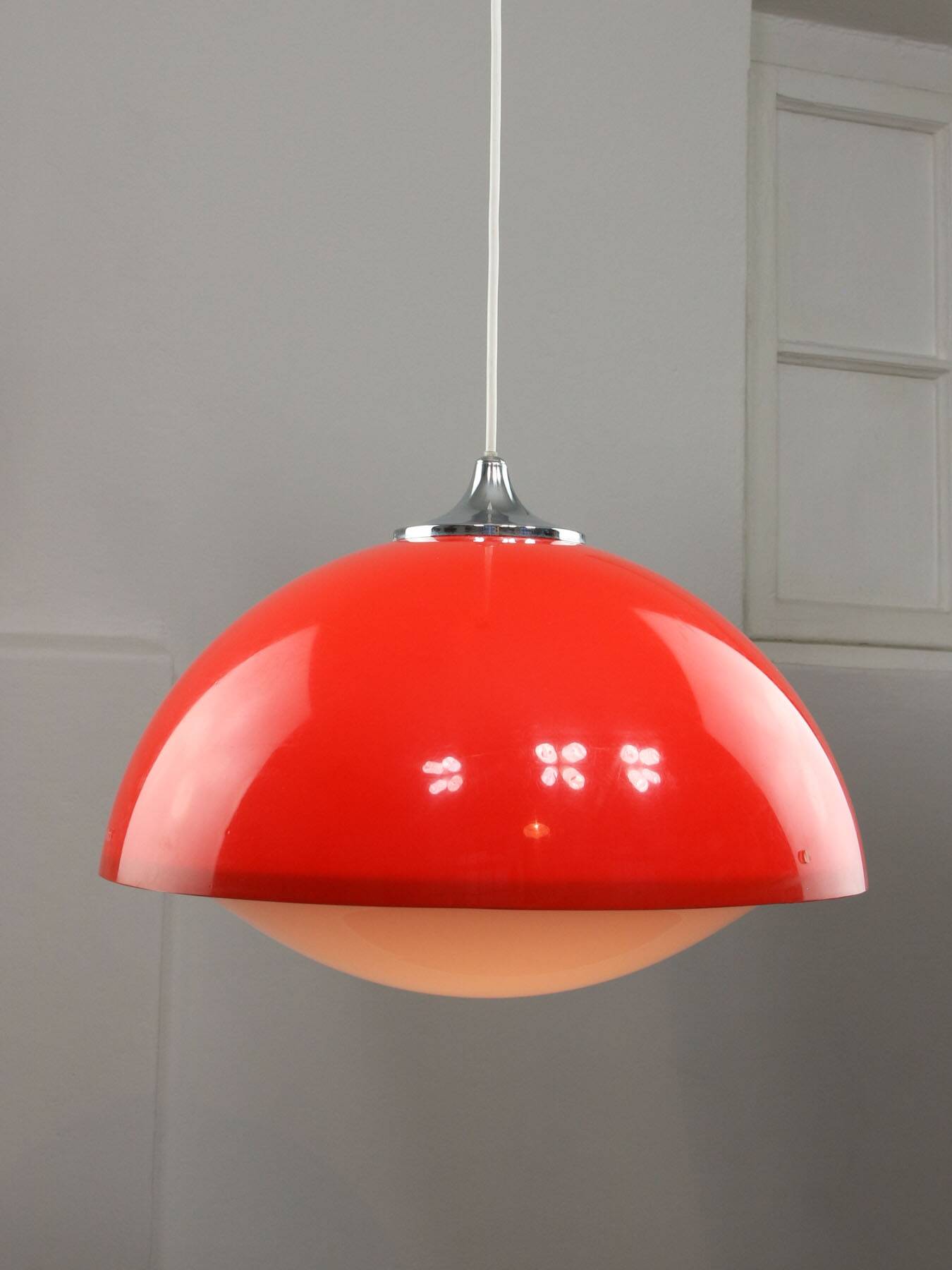 Italian Space Age Pendant in Plexiglass and Chrome, 1970s