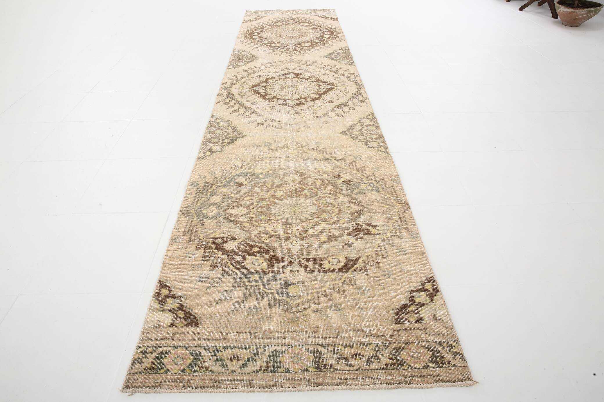 3x13 Persian Cream & Brown Oriental Vintage Runner Rug, 91x392Cm