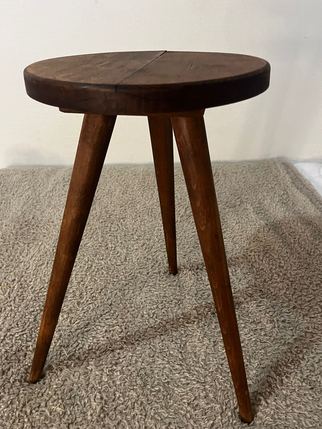 Tabouret tripode bois pieds compas