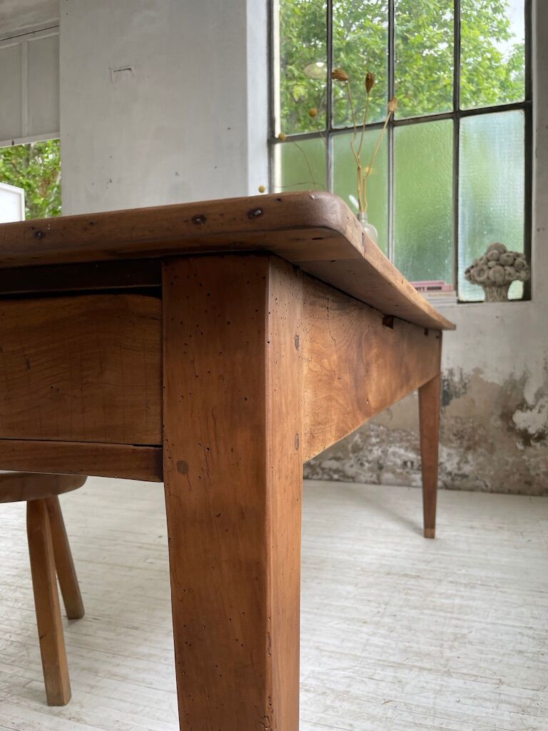 Walnut farm table 190cm