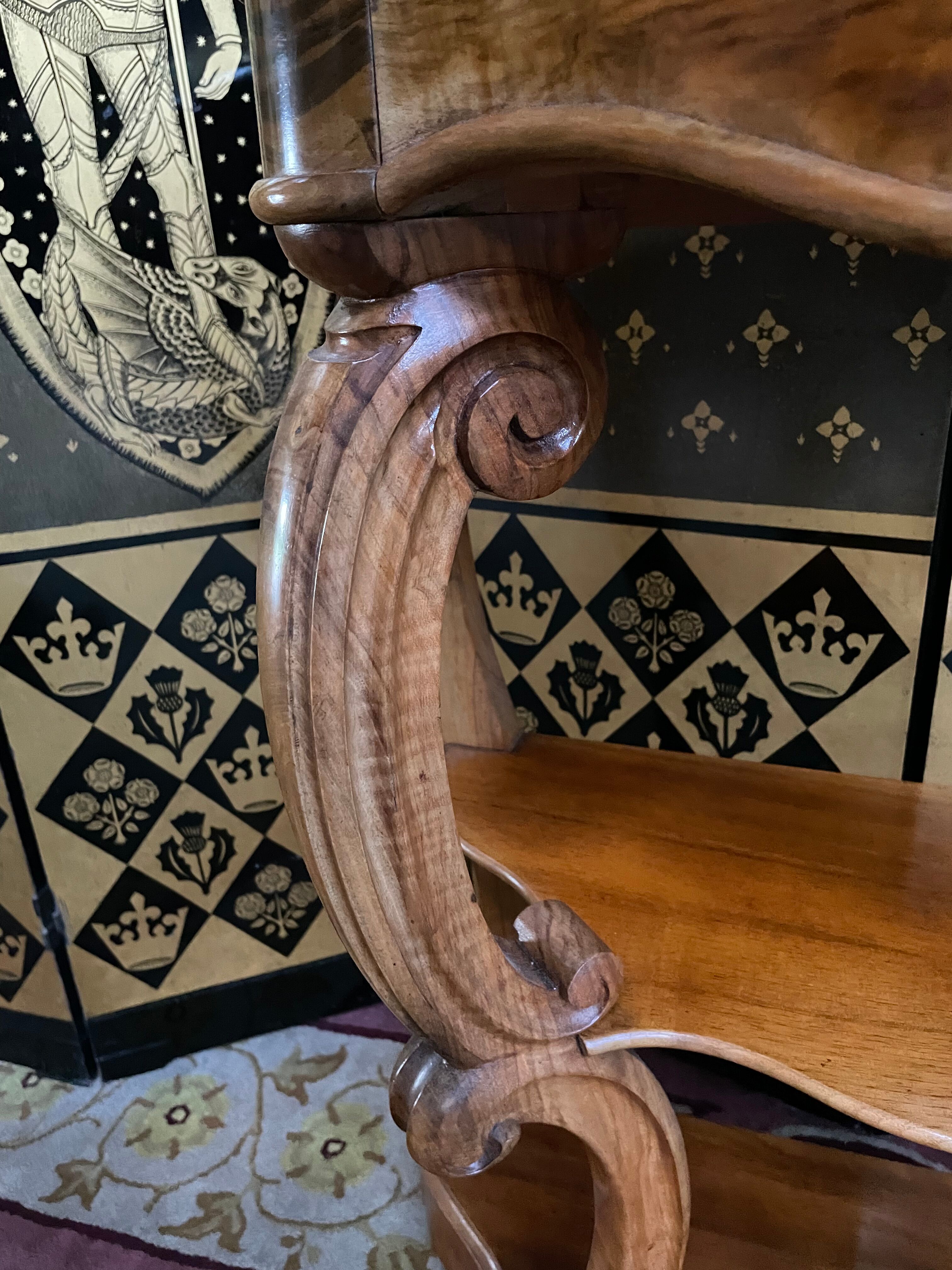 Entrance console in knot Napoleon III