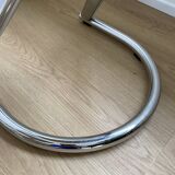 Pair of vintage Z low stools with chrome metal base and white skai seat. H: 49 cm 80s