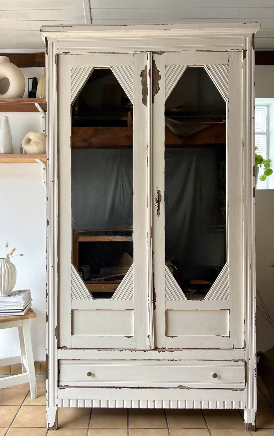 Armoire parisienne