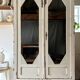 Armoire parisienne