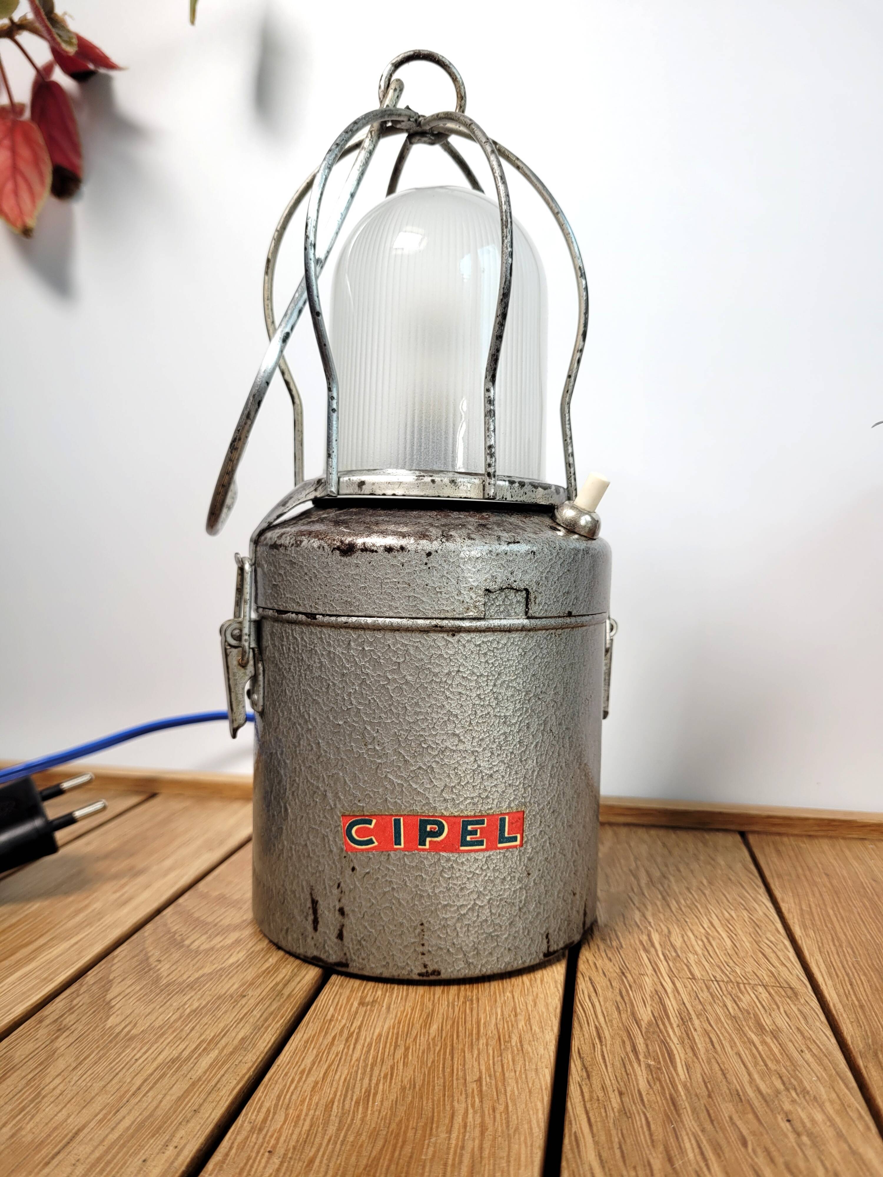 Cipel portable workshop lamp 1950