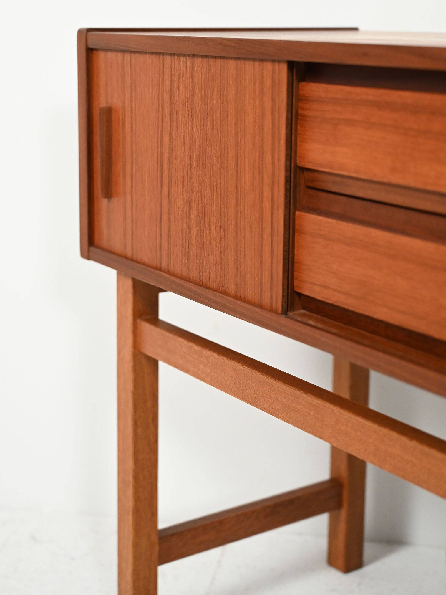Scandinavian entrance cabinet from the 1950s–1960s