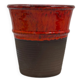 Vase vintage en céramique de studio, émail rouge coulant, signé « Pot Aardig »