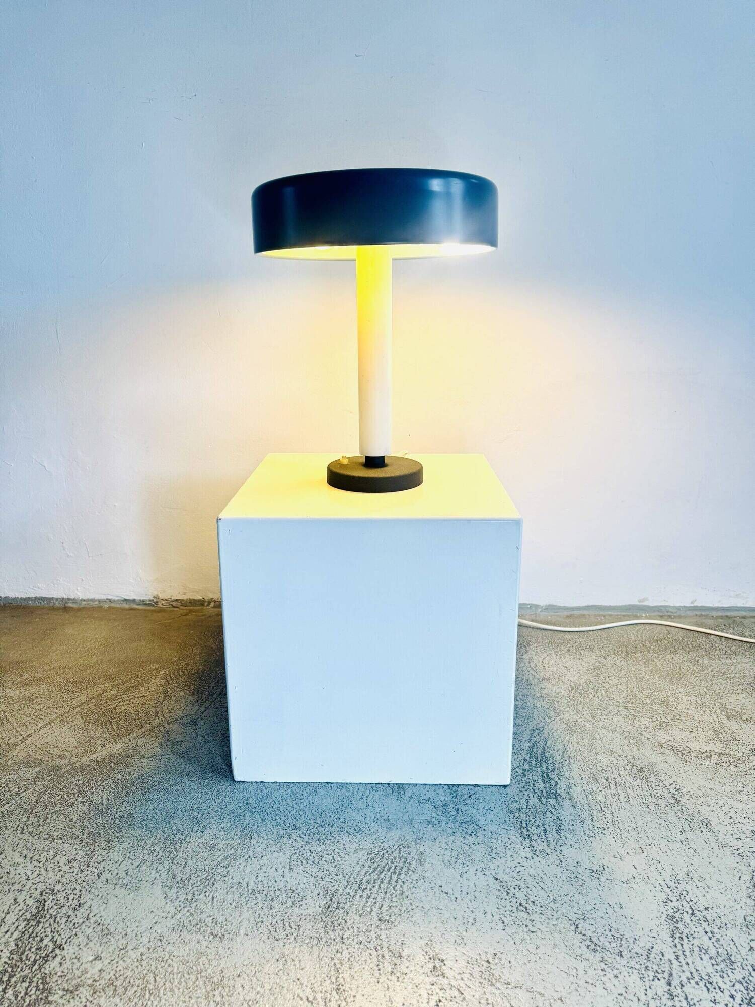 Model Tp-8079 Mushroom Table Lamp By Niek Hiemstra For Hiemstra Evolux, The Netherlands 1960S